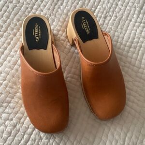 Swedish hasbeens clogs